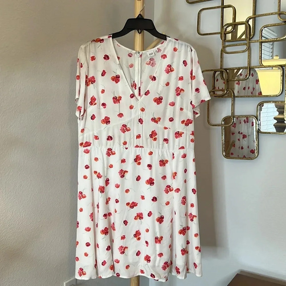 Gap dress size 16 - pit to pit 20 inches 37 inches long - Picture 7 of 8